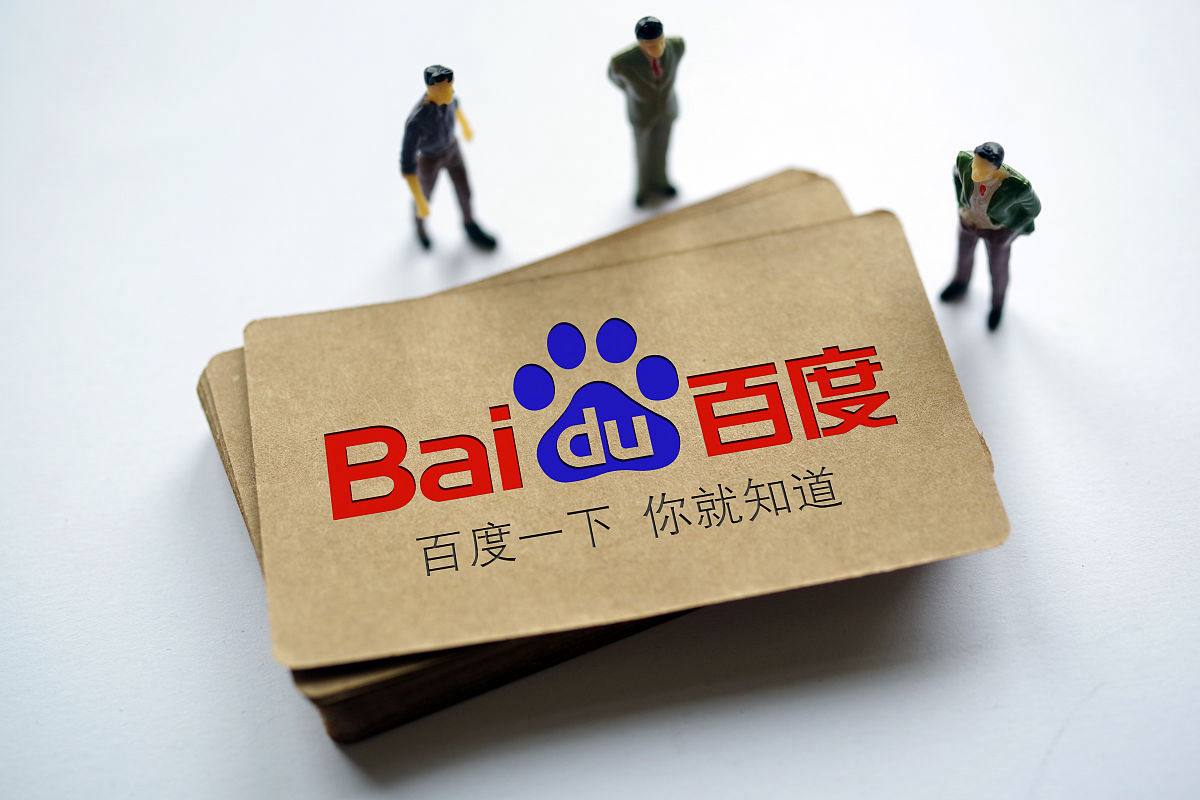 黄子韬徐艺洋婚纱照全是右脸